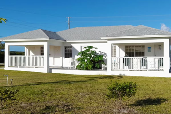 Cuisine Restaurant in Colonel Hill Settlement, Bahamas