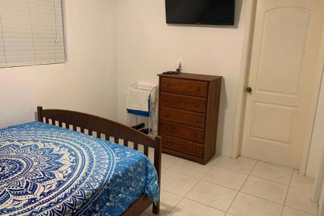 Book Two Bedroom House Services in Colonel Hill Settlement, Bahamas